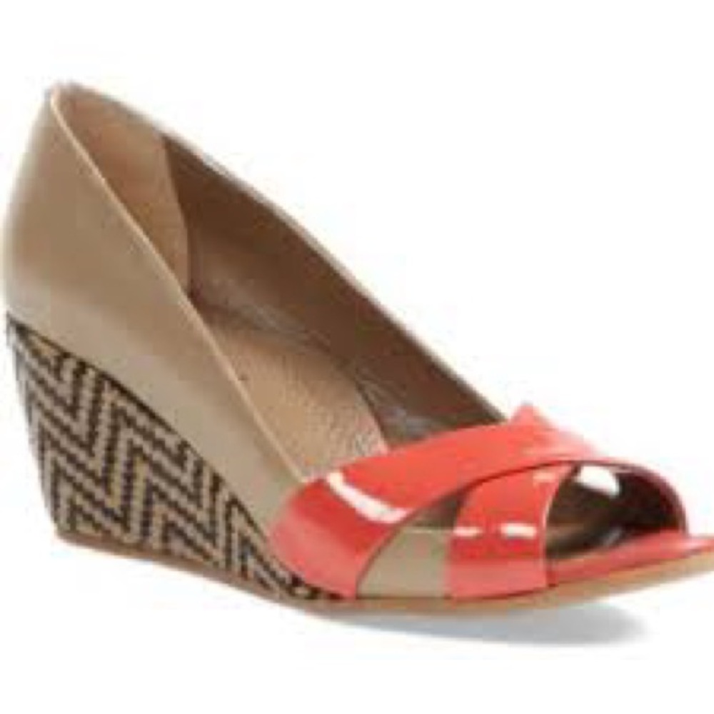 NWOT Anyi Lu Daphne Wedge Sandal in Papaya Size 8 1/2 (38 1/2)